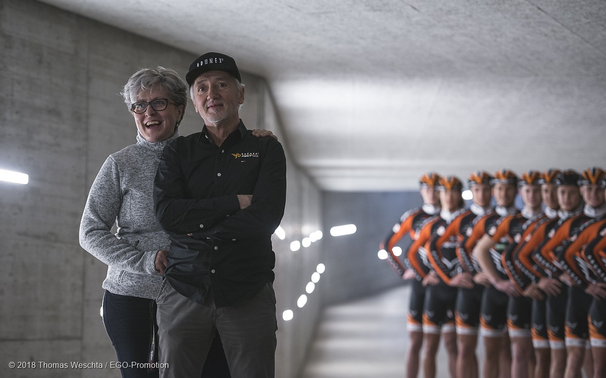 Joe and Lisa Broder. Photo by: Armin Küstenbrück